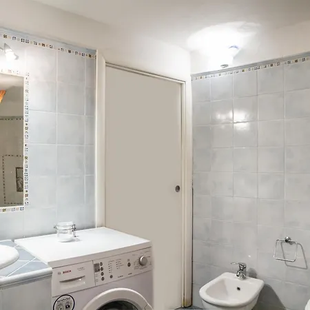 Casa Nelle Mura Apartment