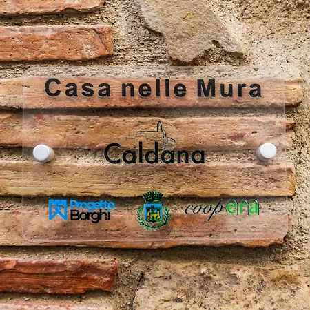 Apartment Casa Nelle Mura Caldana