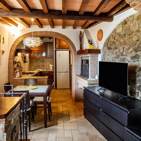 Casa Nelle Mura Apartment Caldana